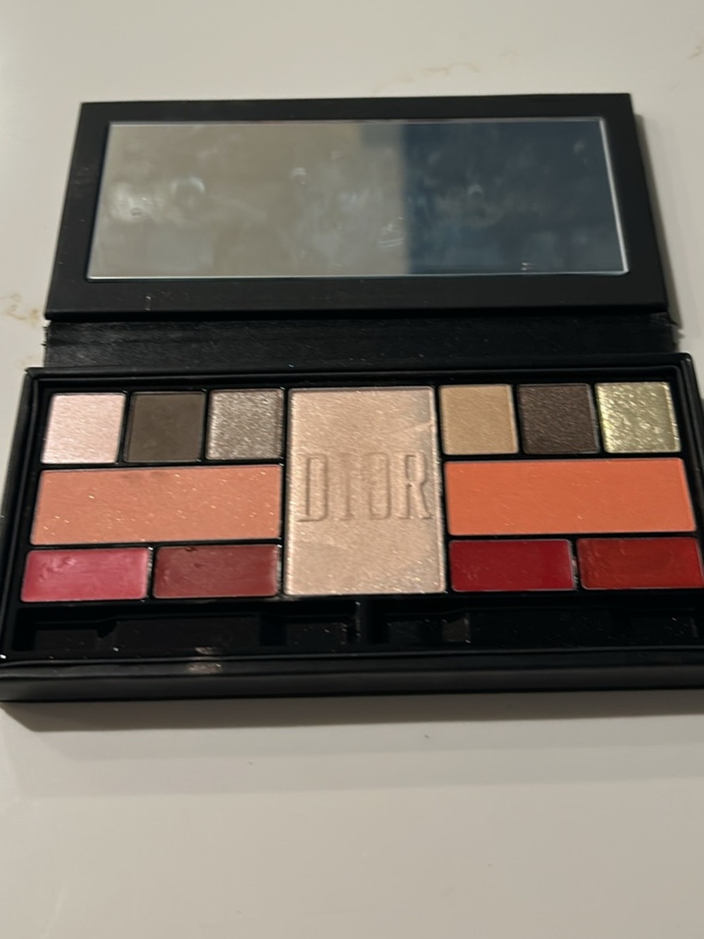 Dior Holiday Makeup Palette with Peach, Red, Gold, Brown, Pink Tones